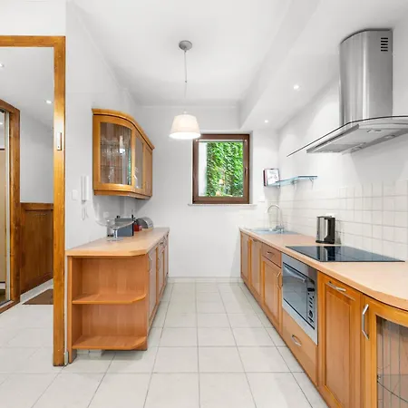 Apartman Garden Old Town - Krk 4 *
